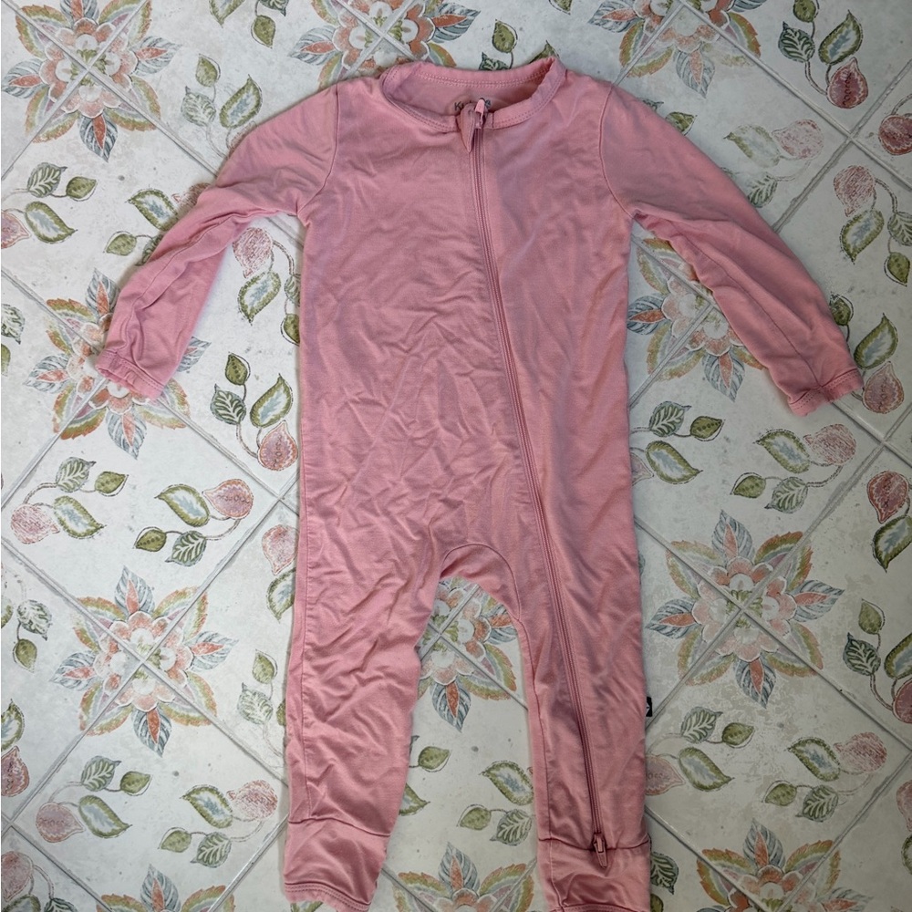 Kyte BABY Pink Zippered Footie One-Piece